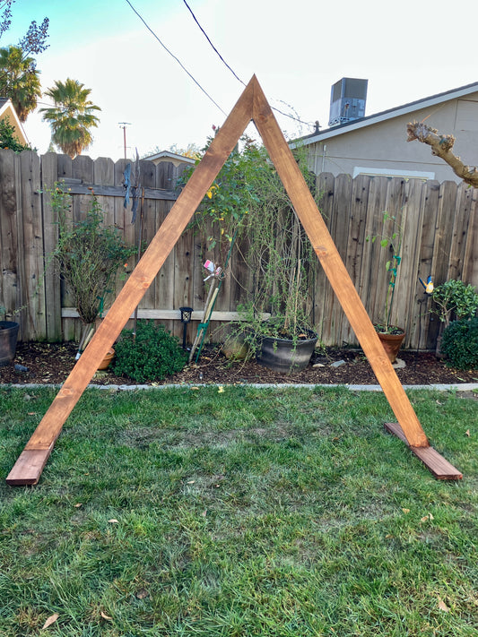 Folding Wooden Triangle Arch